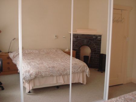2-bedroom shared house / townhouse, Moorland Avenue - Photo 5