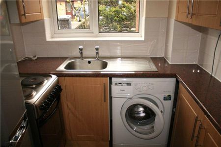 1 bedroom semi-detached house to rent - Photo 4