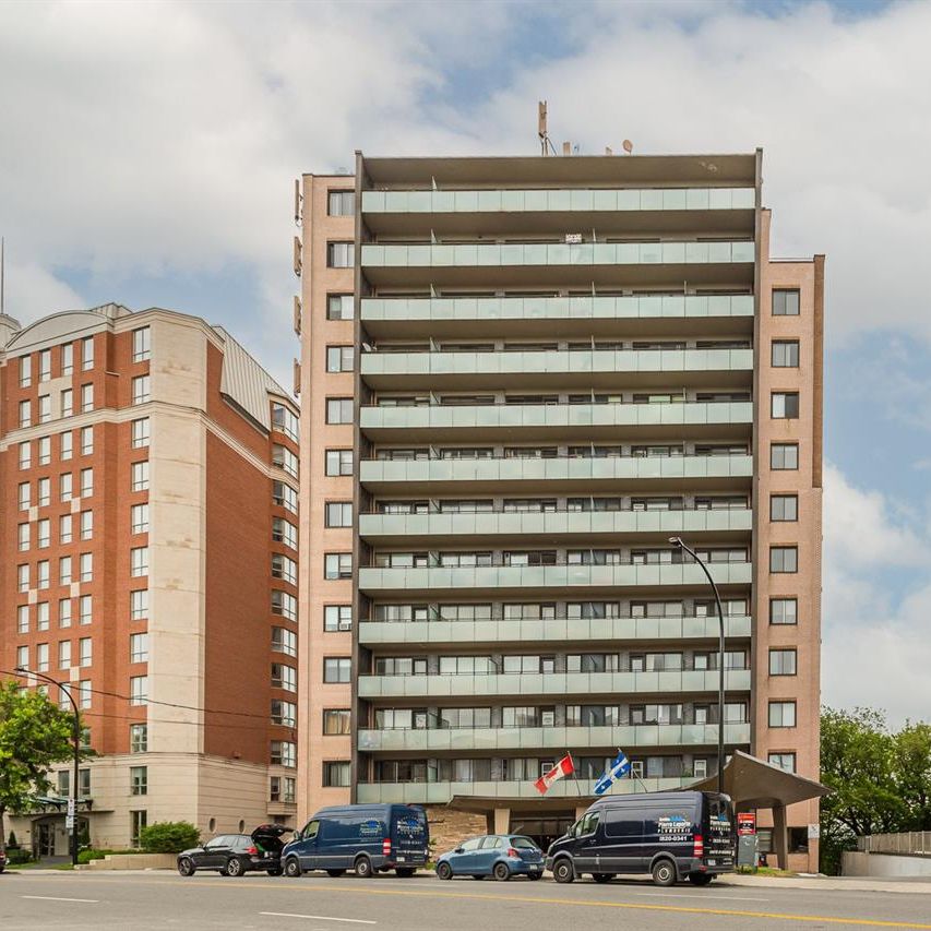 4 ½ - 4840 Côte St-Luc Montreal, Montréal - Photo 1