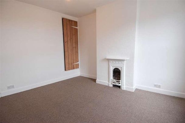 Alvechurch Road, Birmingham, West Midlands, B31 - Photo 1