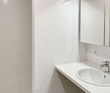 Appartement te huur in Tournai voor € 900 met 3 slaapkamers - Photo 4
