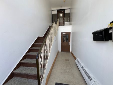 For Lease - 6049 Culp Street Unit# 3, Niagara Falls, Ontario - Photo 5