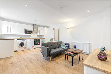 West Hill, Wandsworth, SW18 1RU - Photo 3