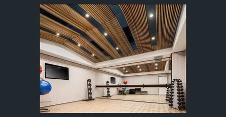 The Landmark Building | Fully Furnished | Free Gym & Swimming Pool & Cinema | Huge Open Balcony & Water View - Photo 2