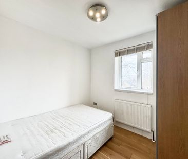 3 Bedroom Apartment, Cavendish Road - Photo 4