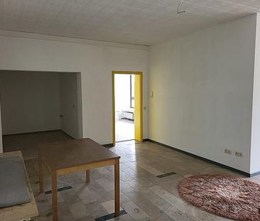 Helle 2 Zimmer Wohnung (Hochpaterre) zur Miete mit Balkon in ruhige... - Foto 3