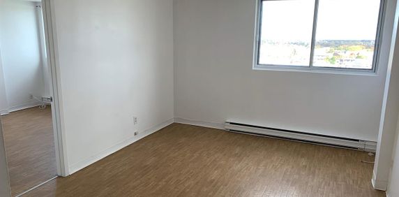 1 CH - 1 SDB - Montréal - $1,645 /mo - Photo 2