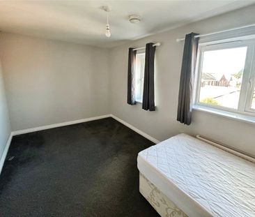 Chorley Way, Daimler Green, Radford, Coventry, CV6 - Photo 3