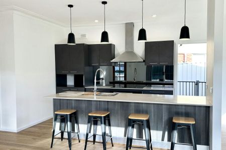 Creekfront, Single Level Family Home!! - Photo 5