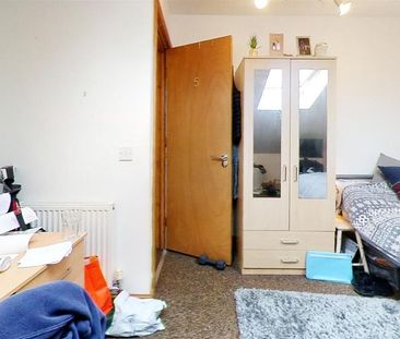 6 bedroom house to rent - Photo 3