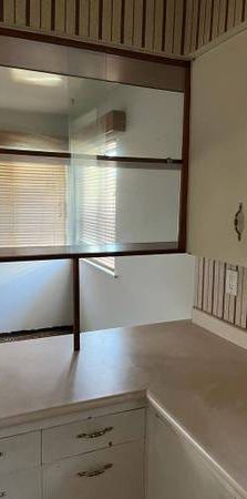 2 bedroom house - top floor - Photo 1