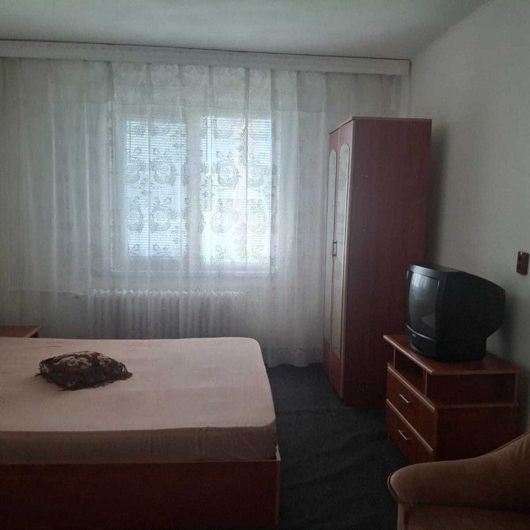 Piata sudului arseni etaj 3 - Photo 1