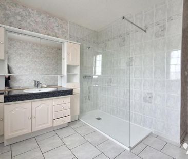 ANGERVILLE L'ORCHER - A deux pas du centre - Photo 1