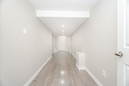 For Lease - 3056 Doyle Street, Mississauga, Ontario - Photo 2