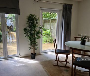 4 bedroom terraced house to rent - Photo 3