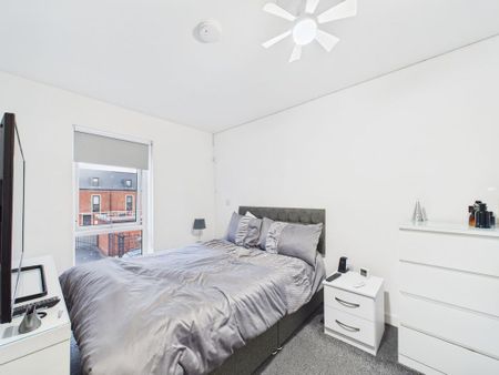 1 bedroom flat to rent - Photo 3