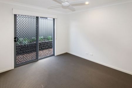 12 Lipsey Street, Cameron Park - Photo 4