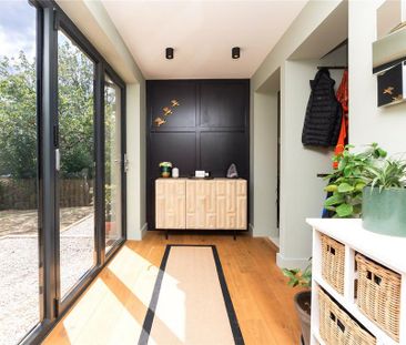 6 bedroom detached house to rent - Photo 6