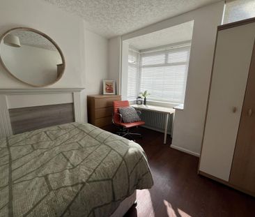 3 bedroom terraced house to rent - Photo 5