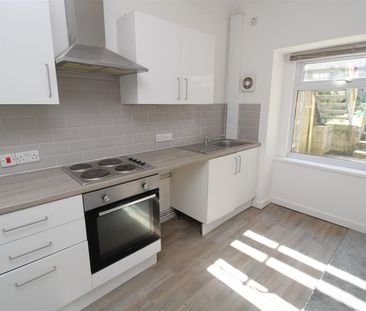 Apartment For Rent Neath Road, Neath - Photo 5