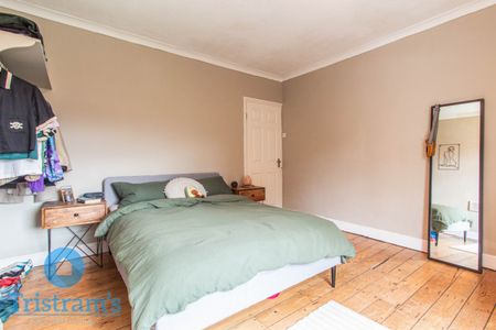 2 bed End Terraced House for Rent - Photo 2