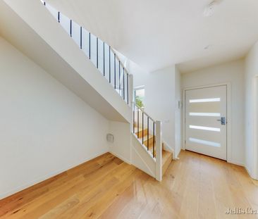 1/156 Napier Street, Essendon - Photo 5
