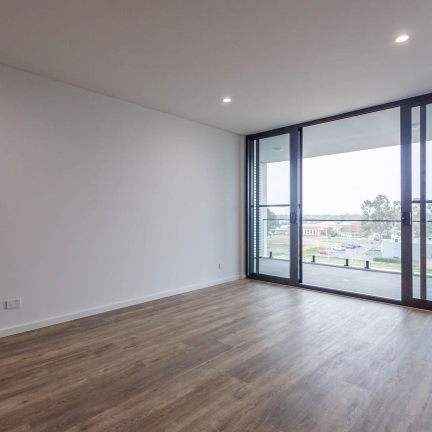 Heart of Midland Catalyst Executive Apartments - Photo 1