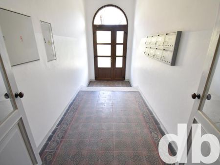 Pronájem bytu 3+kk 80 m2 - Fotografie 2