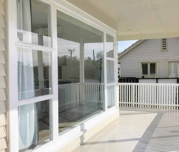 3 Bedroom - Easy Family Living - Photo 3