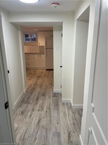 For Lease - 206 Lorne Avenue, Kitchener, Ontario - Photo 4