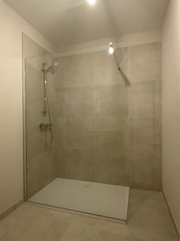 Appartement met 2 slaapkamers met kelderberging en parkeerplaats - Foto 5