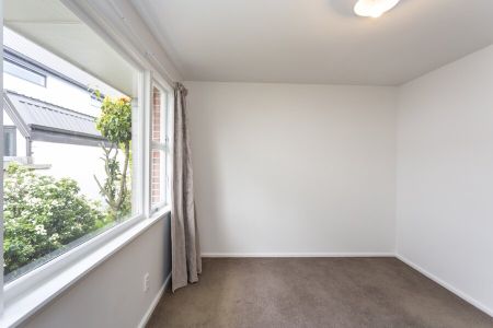 RICCARTON - Photo 5