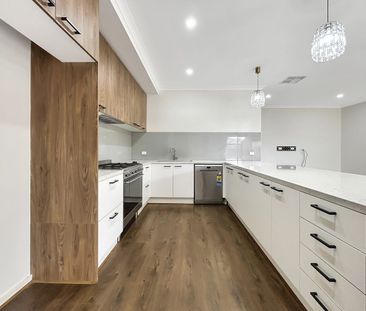 Family living at its finest! - Photo 4