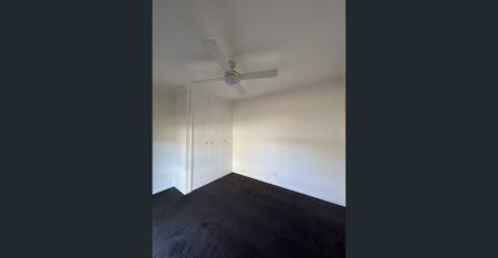 Partially Renovated Three Bedroom Home in a Quiet Merbein Court - Photo 3