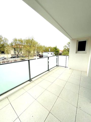 Location Appartement 2 pièces 38m² NIMES 30000 - Photo 4