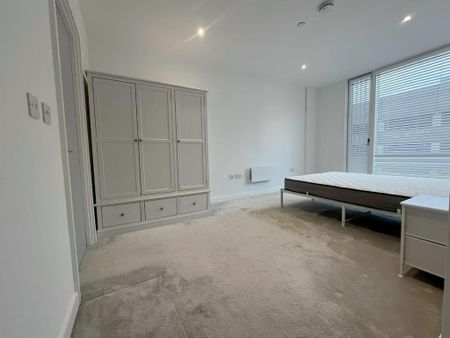 2 bedroom apartment to rent - Photo 4