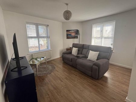 1 bedroom flat to rent - Photo 2