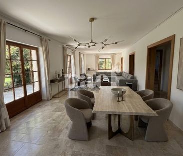 Magnifique propriété individuelle avec dépendances et un beau jardi... - Foto 1
