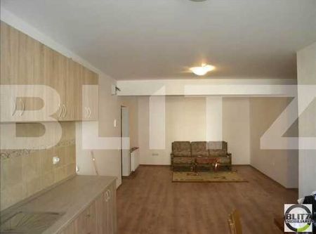 2 camere, 60 mp, 2 balcoane, zona Florilor! Mobilat modern! Prima inchiriere! - Photo 4