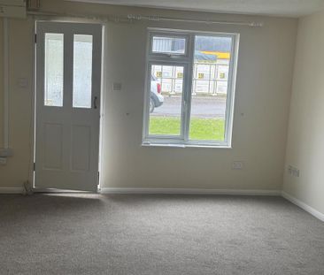 2 bedroom detached house to rent - Photo 6