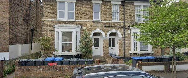 Room in a Shared Flat, Clarence Road, CR0 - Photo 1
