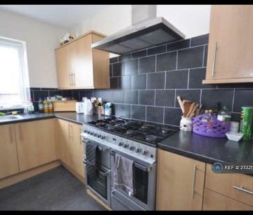 1 bedroom in a house share to rent - Photo 6