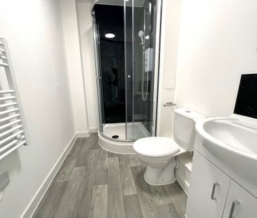 Michael Paul House, Taunton - Photo 5