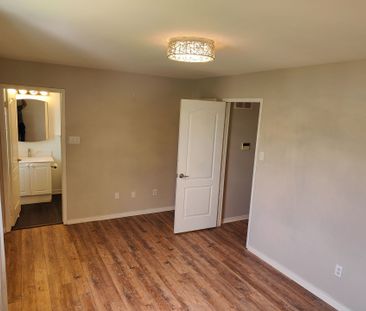 For Lease - 5919 Tampico Way, Mississauga, Ontario - Photo 3