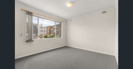 2 Bedroom unit with Off Street parking - Photo 2