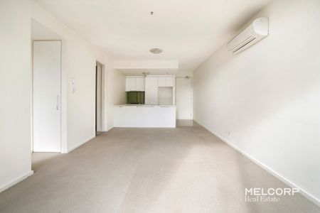 TRANQUIL RETREAT - UNFURNISHED APARTMENT - Photo 4