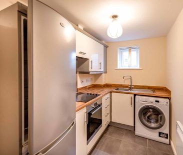 2 bedroom apartment to rent - Photo 6