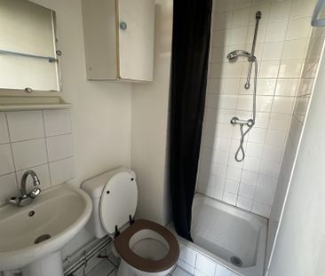 Location Appartement 1 pièce 13m² LA MADELEINE 59110 - Photo 1