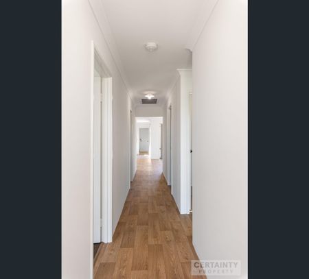 2 Morrow La, Gosnells, WA 6110 - Photo 2
