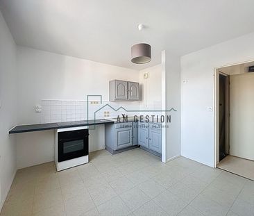 Location Appartement 2 pièces 59m² - Photo 3